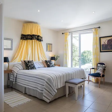 Sleeps 8 Pool Wifi Louchapt