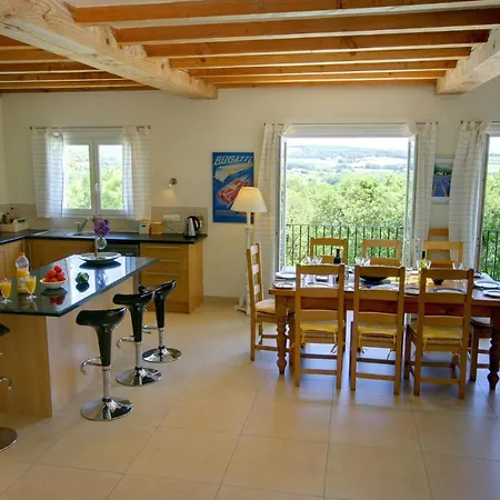 Sleeps 8 Pool Wifi Vila Louchapt